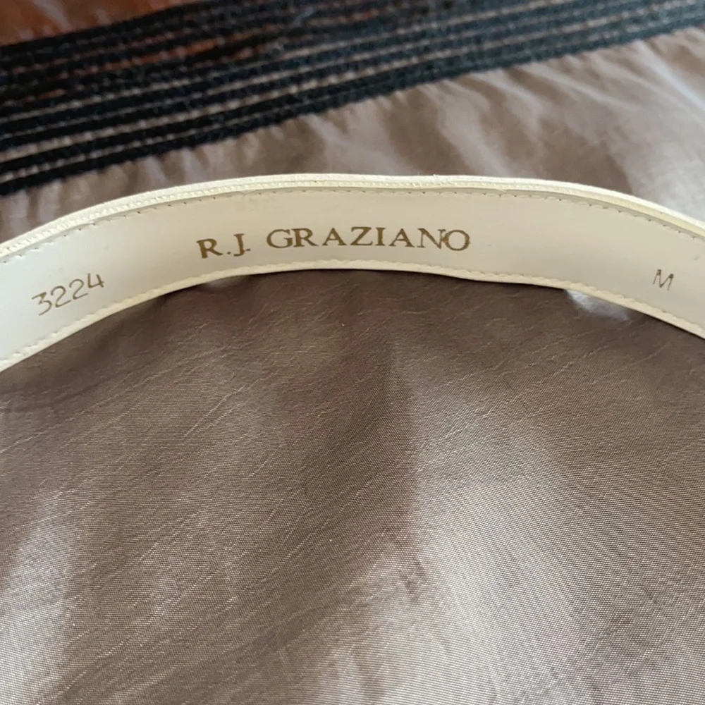 R J Graziano Vintage Belt, White with multiple colors, Vintage Condition
